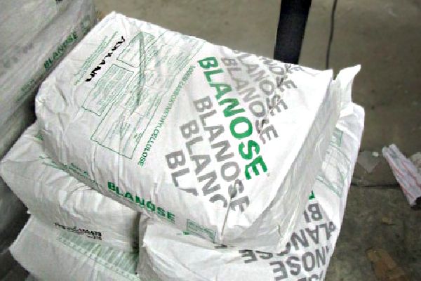 Себежской таможней предотвращен ввоз контрафактного товара (фото)