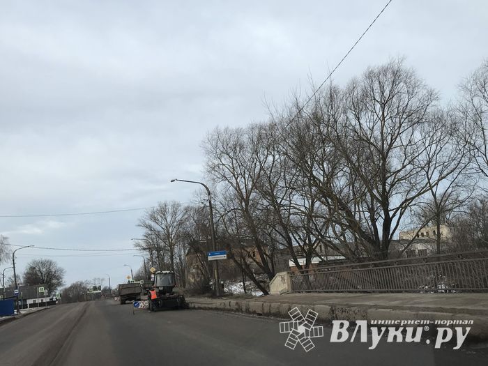 На объездном шоссе затруднено движение (ФОТО)