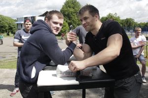 Сегодня Великие Луки отмечают День молодежи и Всероссийский олимпийский день (ФОТО)