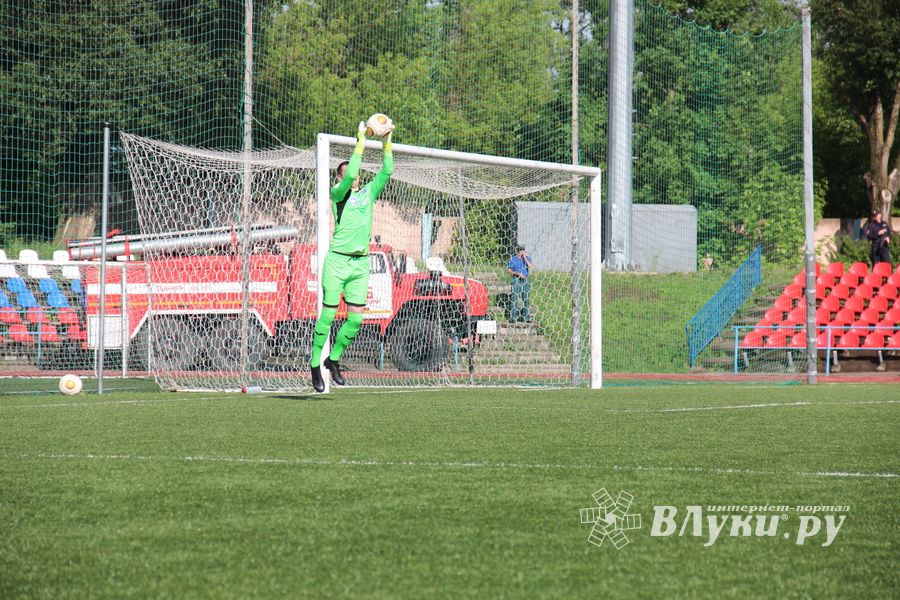 «Луки-Энергия» терпит второе домашнее поражение  (ФОТО)