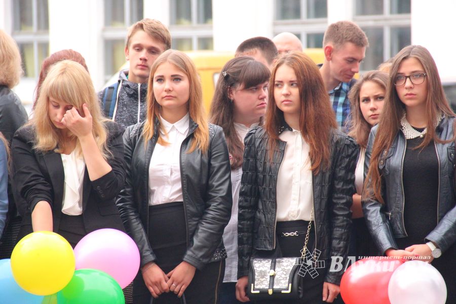 ВГСХА встретила первокурсников пирогами (ФОТО)