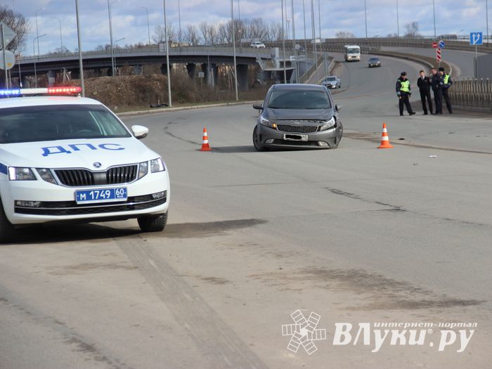 В ДТП на ул. Промышленной пострадал мужчина (ФОТО; ВИДЕО)