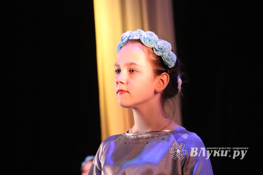 «Великолукская Веснянка» на сцене ДК ЛК