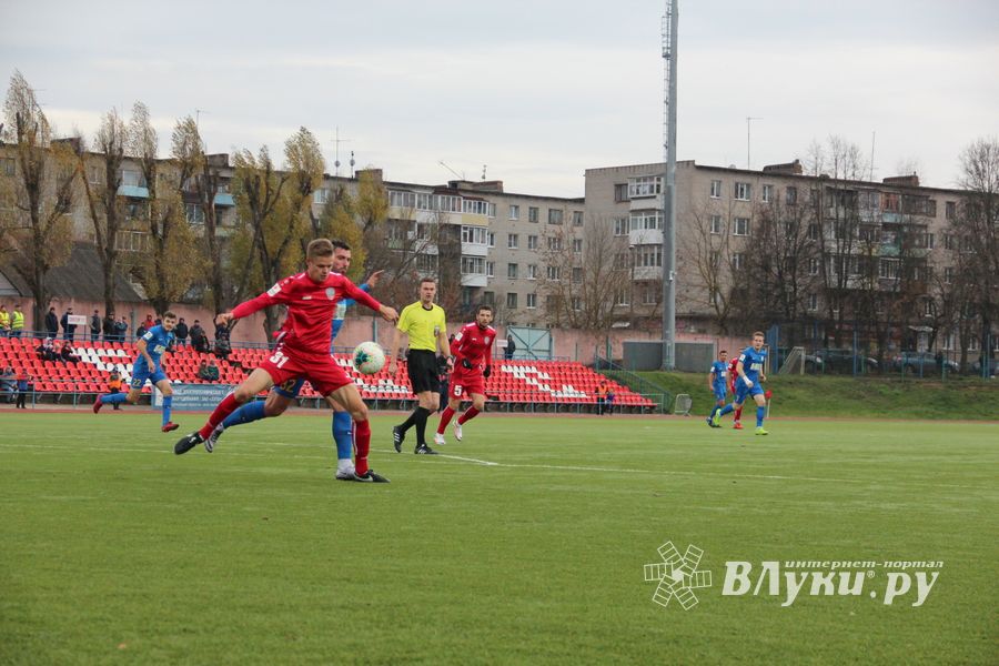 Матч «Луки-Энергия» - «Долгопрудный» на стадионе «Экспресс» (ФОТО)