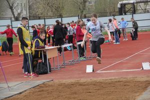 В Великих Луках проходят соревнования «Шиповка юных» (ФОТО)