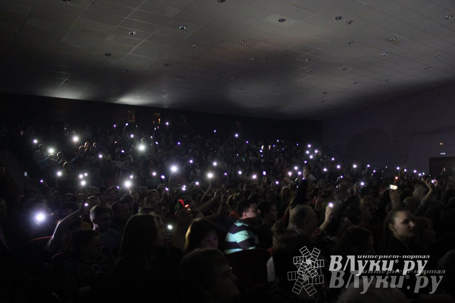 В Великих Луках выступила группа Би-2 (фото)