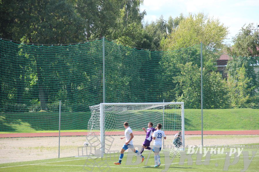 Чемпионат Псковской области по футболу: «Экспресс» (Великие Луки) - «Легион» (Дедовичи)