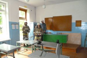 В Локнянской средней школе потушен условный пожар (ФОТО)