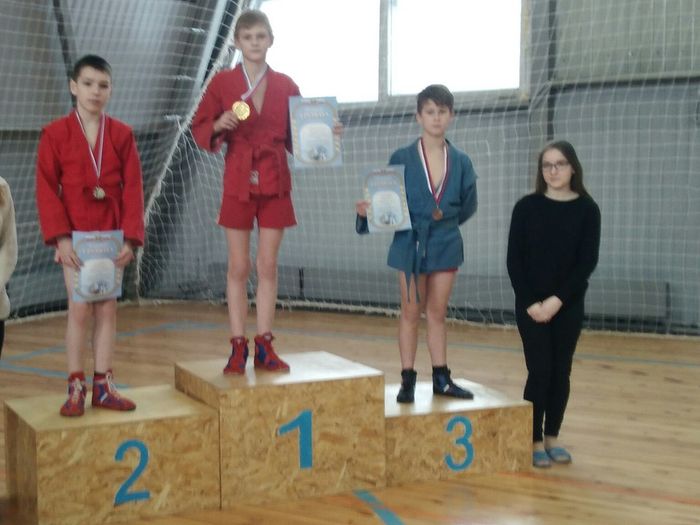 Великолукские спортсмены привезли золото с Первенства Пскова по самбо (ФОТО)