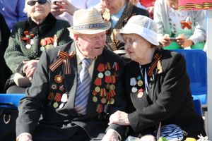 В Великих Луках прошел Парад Победы (ФОТО)