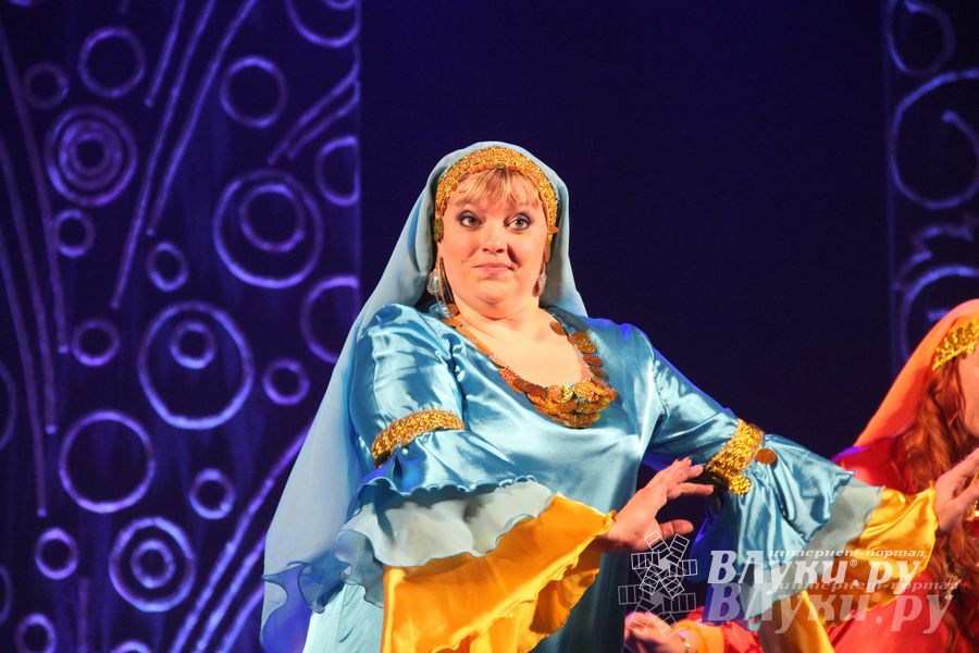 В ДК им. Ленина состоялся отчетный концерт студии восточного танца «Восточные сладости» (фото)