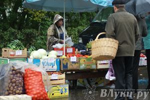 ​Универсальная торговая ярмарка «Осень – 2014» состоялась  в Великих Луках