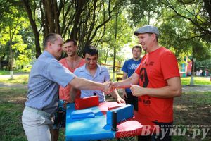 В Великих Луках отметили День физкультурника