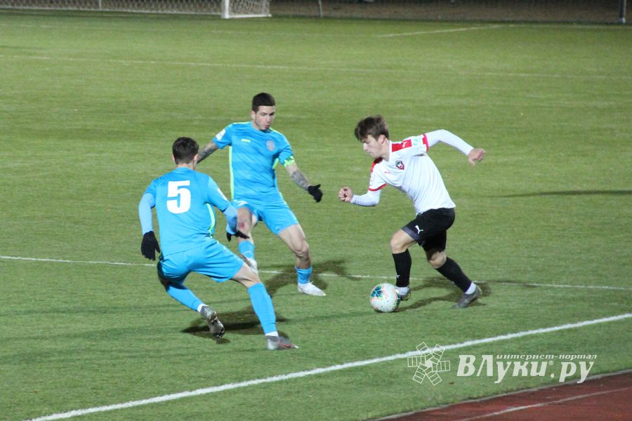 ФК «Луки-Энергия» одержал победу в домашнем матче с командой «Смоленск» (ФОТО)
