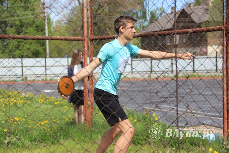 Великие Луки принимают чемпионат области по легкой атлетике (ФОТО)