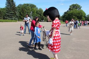 День защиты детей отметили в Великих Луках (ФОТО)