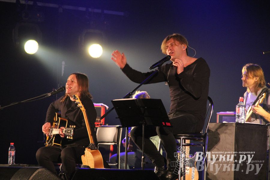 В Великих Луках выступила группа Би-2 (фото)