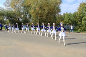 В Великих Луких благоустроили сквер на ул. Жукова (фото)