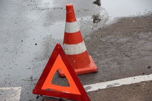 В Великих Луках столкнулись ВАЗ и Газель, есть пострадавшие (ФОТО)