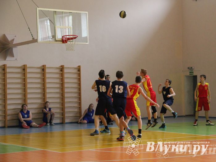 Игра 29 марта Великие Луки — Псков (юноши)