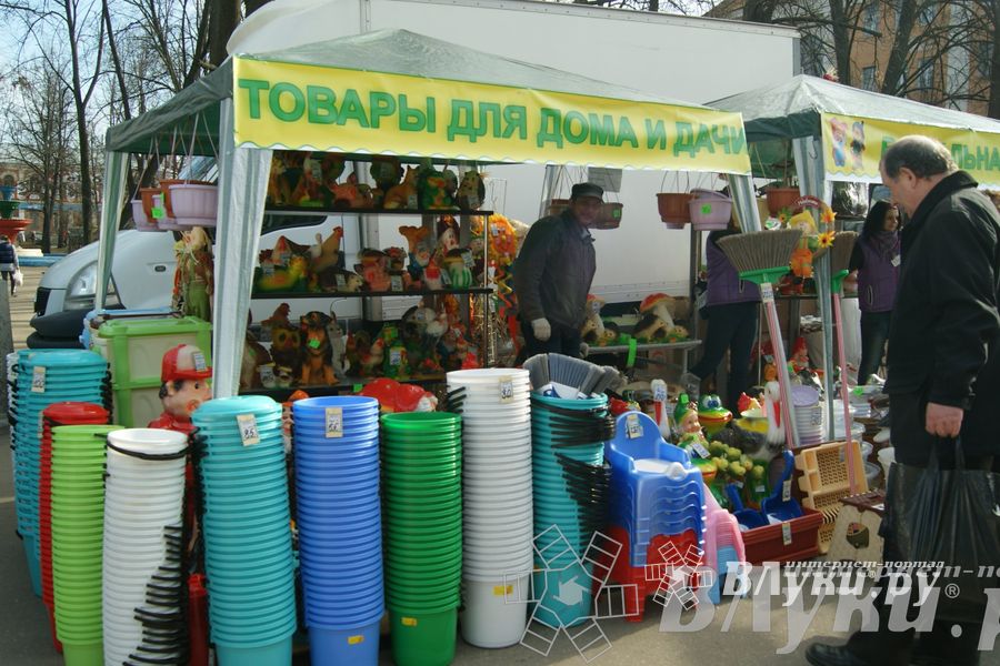 Весенняя ярмарка 2013 прошла в Великих Луках