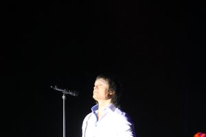 В Великих Луках состоялся концерт Артура (фото)