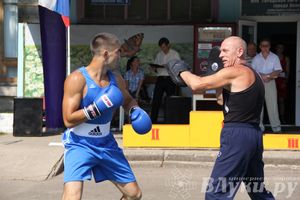 В Великих Луках отметили День физкультурника