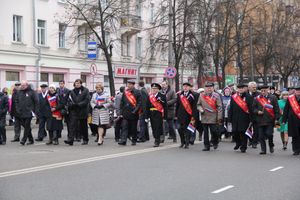 Великие Луки отметили День народного единства (фоторепортаж)