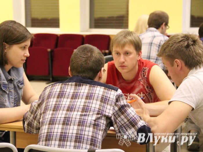 В Великих Луках прошла финальная игра «Что? Где? Когда?» (фото)