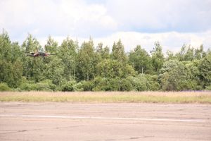 В Великих Луках проходит 7-й Фестиваль авиамодельного спорта (ФОТО)