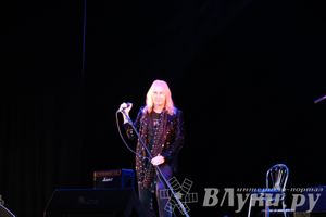 Cостоялся концерт легендарного рок-исполнителя Александра Иванова и группы «Рондо»