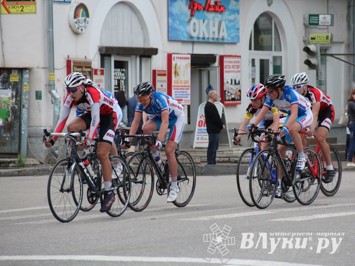 Гонка-критериум по велосипедному спорту