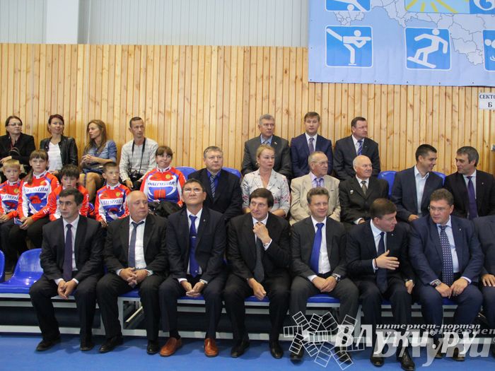 Открытие спортивно-оздоровительный комплекс «Стрелец» (фото)