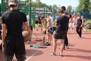 В Великих Луках прошли спортивные мероприятия, приуроченные ко Дню физкультурника (ФОТО)