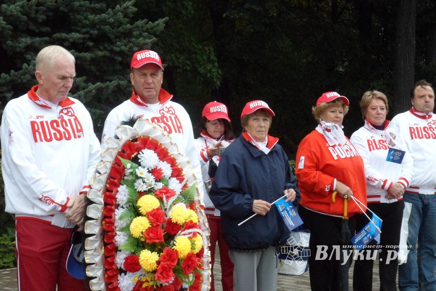 Великие Луки встретили олимпийских чемпионов (ФОТО)