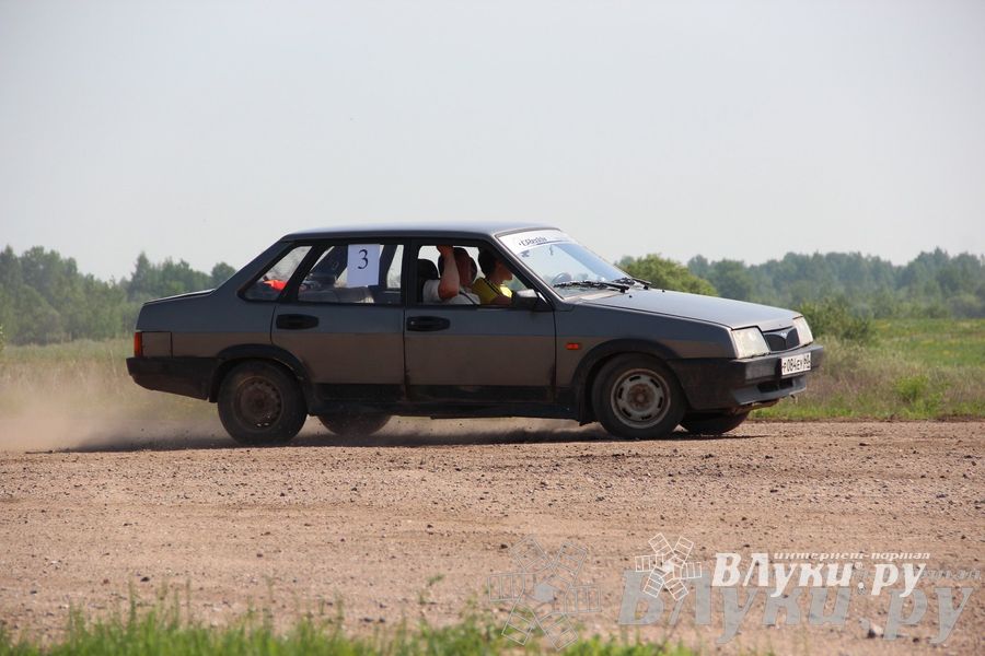 II Официальный этап Первенства г. Великие Луки — Новосокольники по Авто Спринт-слалому (фото)