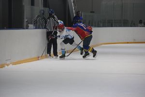 Хоккейная встреча «ЛукиСпорт» — «Барсы» состоялась в «Айсберге» (ФОТО)