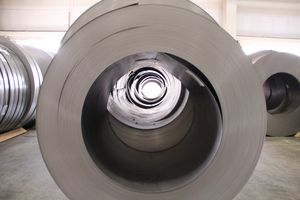 Михаил Ведерников пообщался с сотрудниками заводов «Микрон» и ВОМЗ (ФОТО, ВИДЕО)