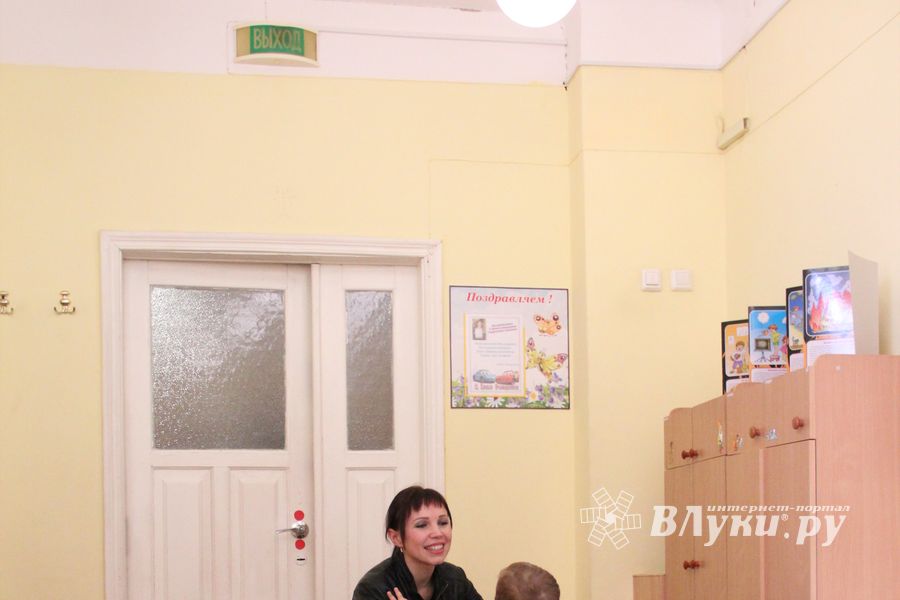 Первый канал в Великих Луках: помочь маленькому Мише Косенкову (фото)