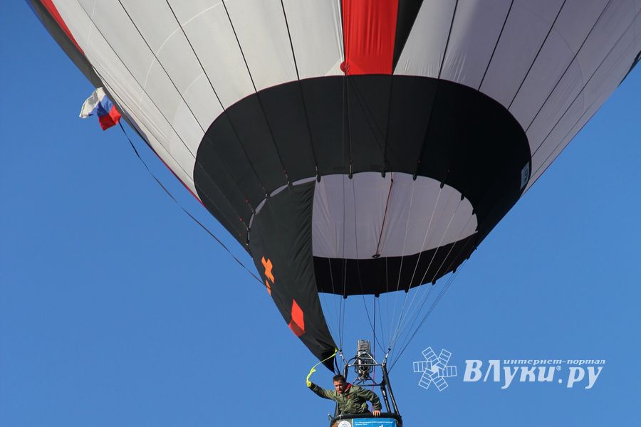 Первый спортивный полет состоялся