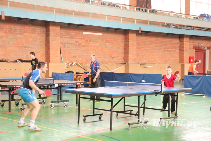 В Великих Луках прошел Кубок города по настольному теннису
