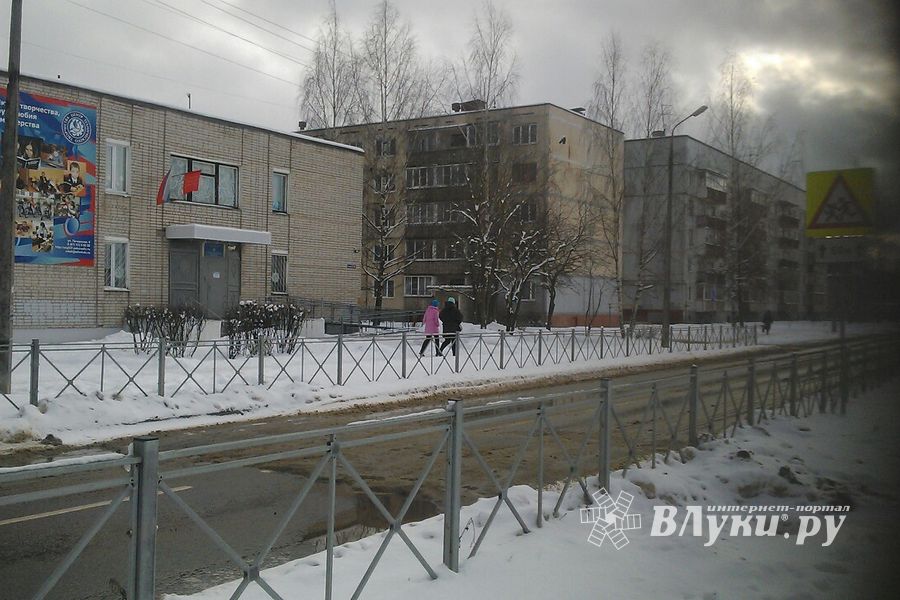 На улице Печорской появился лежачий полицейский (ФОТО)