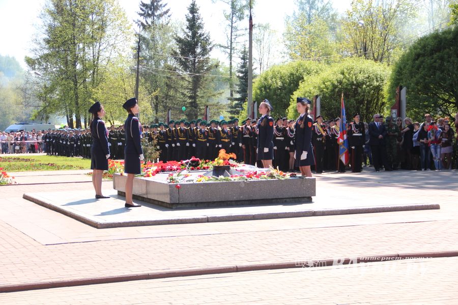 Великолучане отпраздновали День победы (ФОТО)