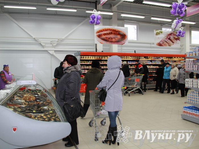 Открытие супермаркета «Тележка» в Великих Луках