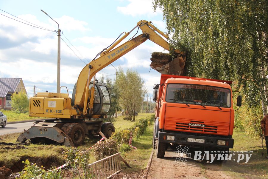 На ул. Гражданской – прорыв водовода (ФОТО)