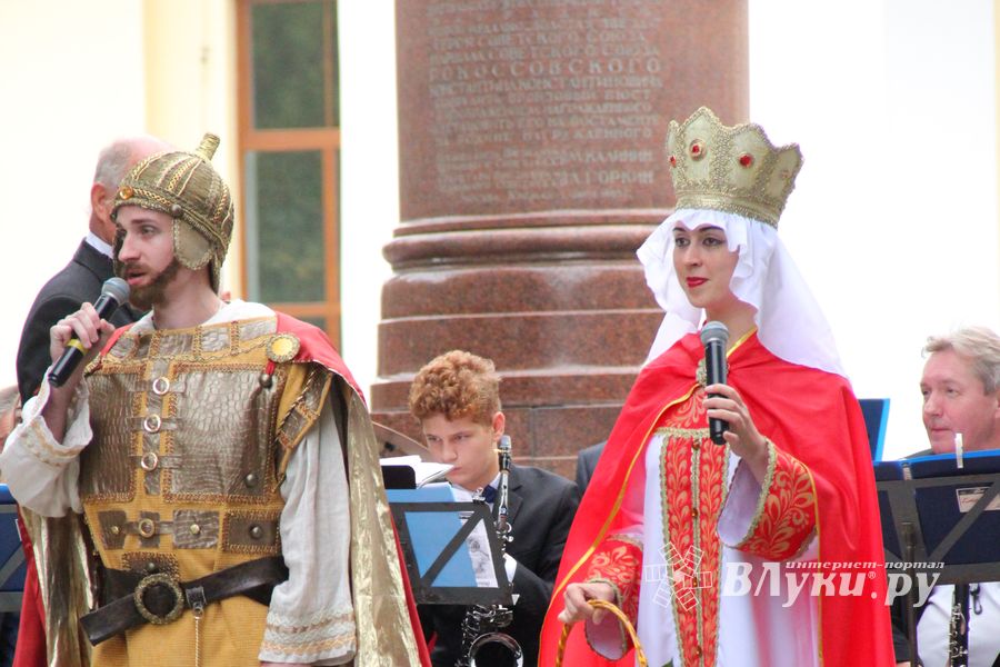 В Великих Луках начали отмечать День города (ФОТО)