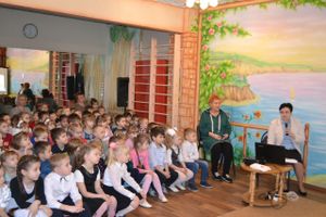 Самые юные великолучане отметили День освобождения города (ФОТО)