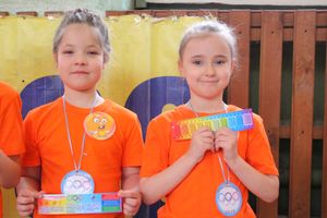 В Великих Луках проходят спортивные соревнования среди дошколят «Юные олимпионики» (ФОТО)