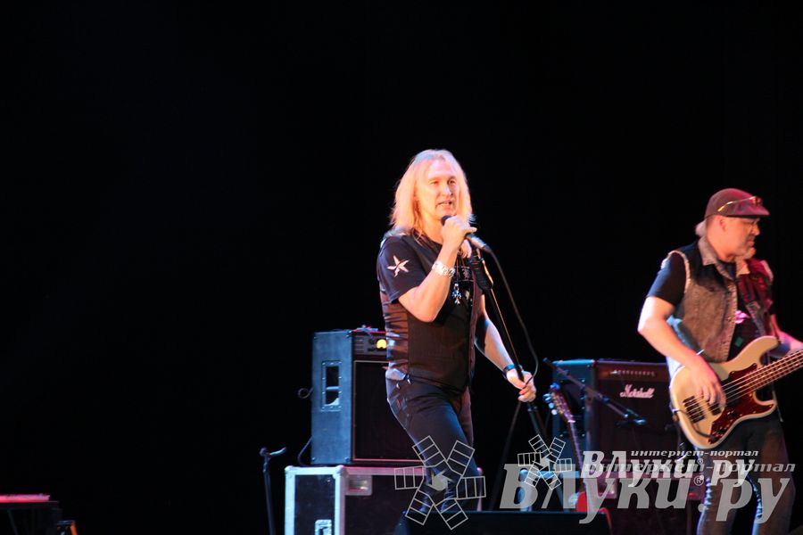 Cостоялся концерт легендарного рок-исполнителя Александра Иванова и группы «Рондо»