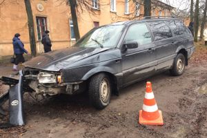 В Великих Луках, на ул. Заслонова, произошло ДТП с тремя автомобилями (ФОТО)
